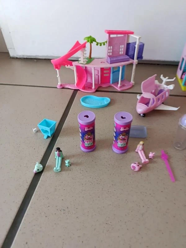 Lote grande mini barbie revelação de terra – photo 3